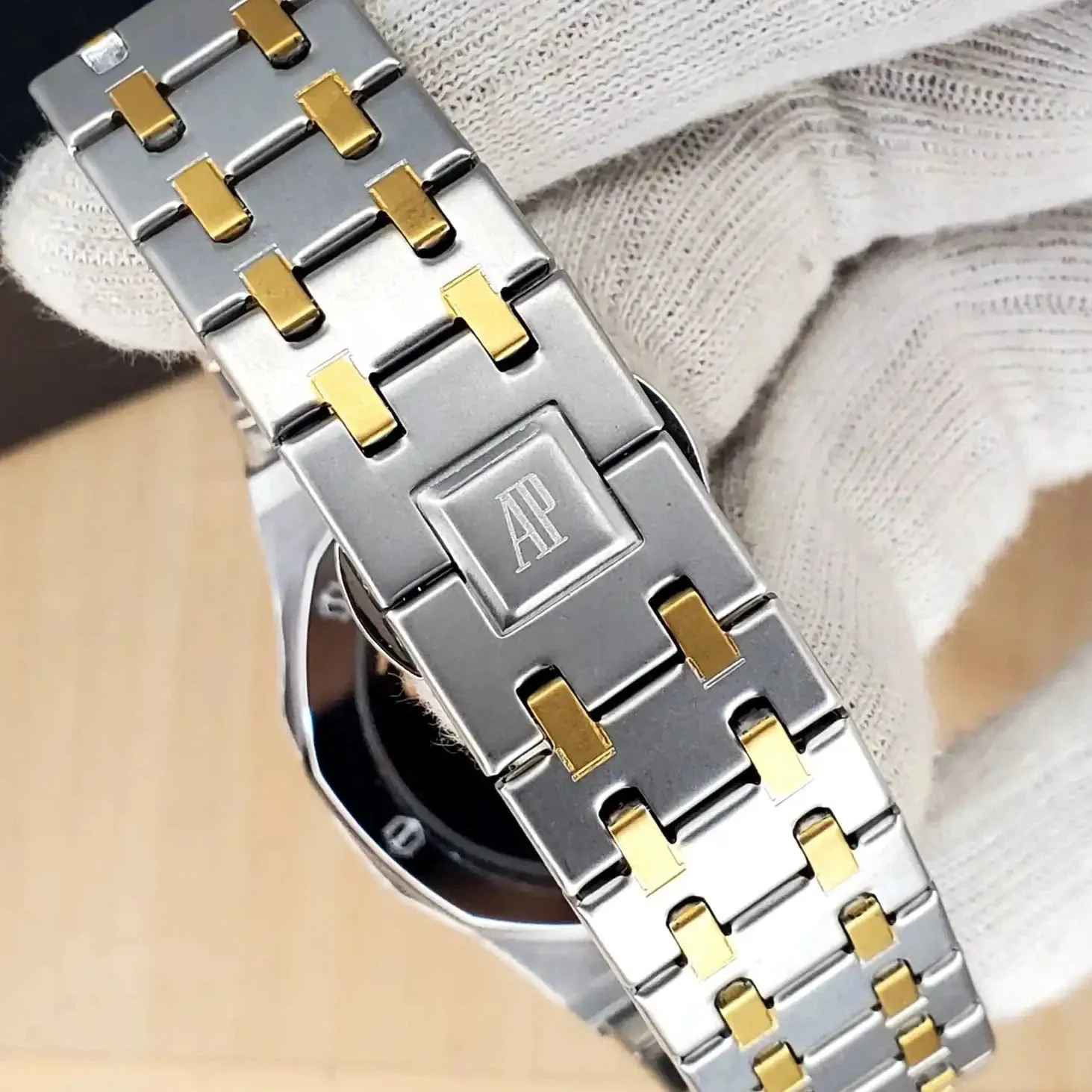 Transparent Design AP Watch