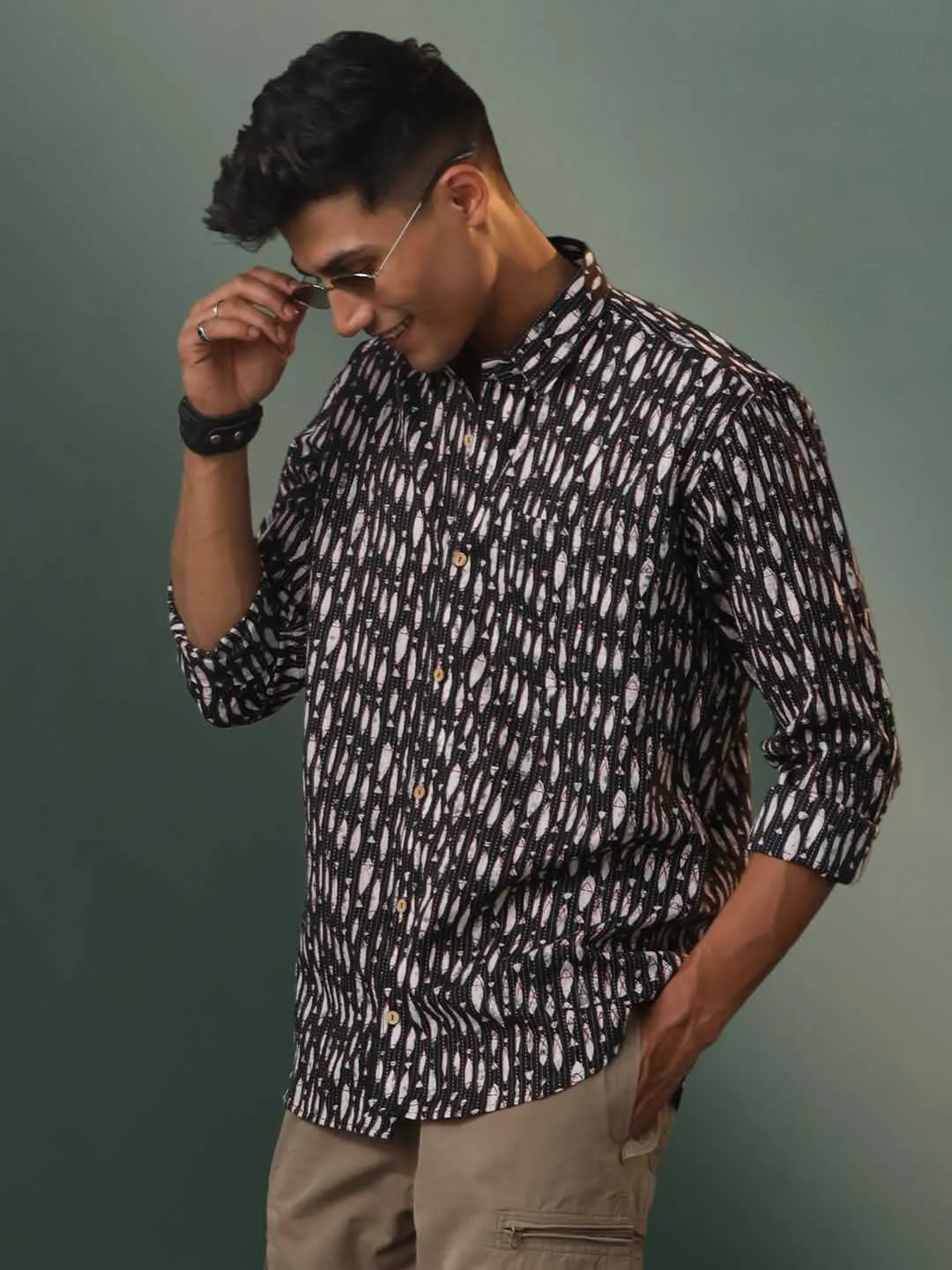 Vastramay Men's Black Fish Shirt